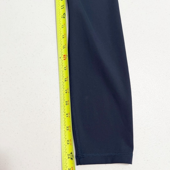 Lululemon Wunder Train High-Rise Tight with Pockets 25" Navy Blue Size 8 - Picture 10 of 11
